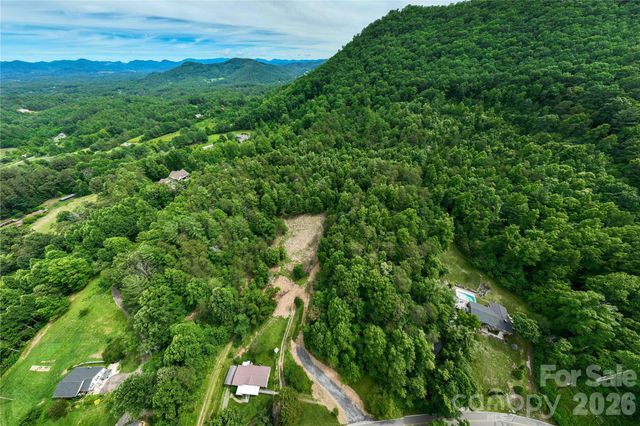 9999 Morgan Branch Road, Weaverville, NC 28787