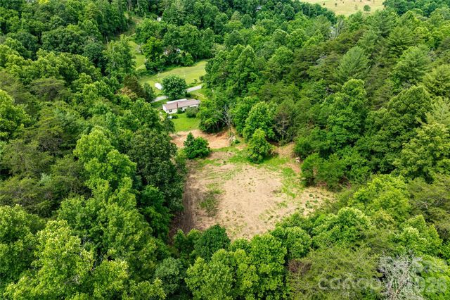 9999 Morgan Branch Road, Weaverville, NC 28787