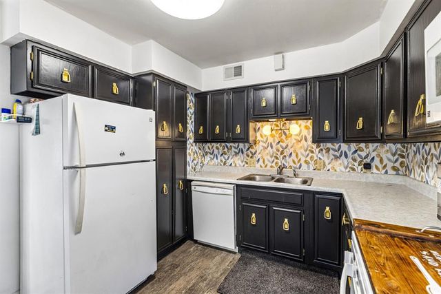 2931 8th Street, Eau Claire, WI 54703