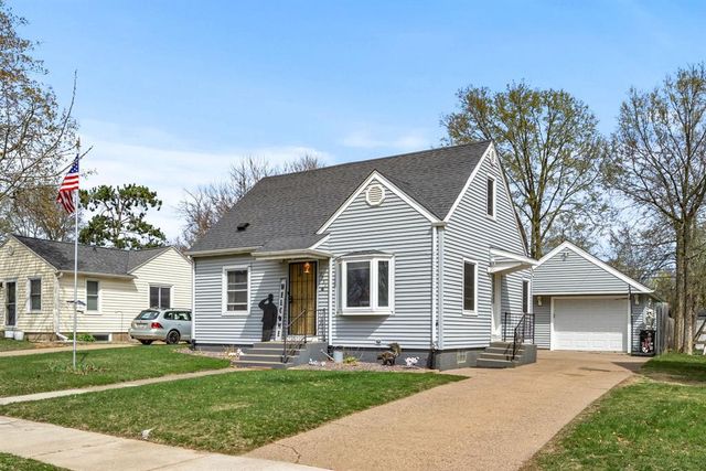 2931 8th Street, Eau Claire, WI 54703