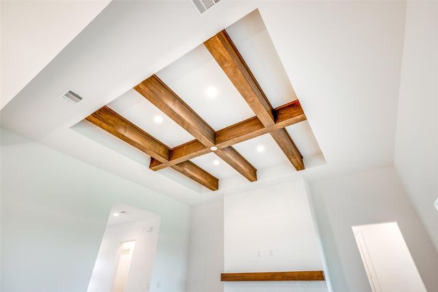 221 Arborwood Drive, Waller, TX 77484