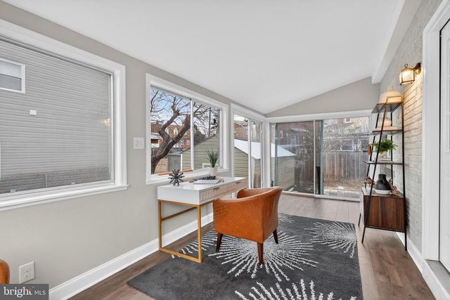 1202 PARKER AVE, Hyattsville, MD 20782