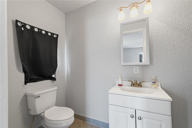 259 N County Road 1043, Kingsville, TX 78363