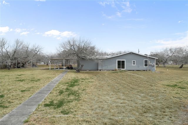 259 N County Road 1043, Kingsville, TX 78363
