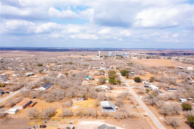 259 N County Road 1043, Kingsville, TX 78363