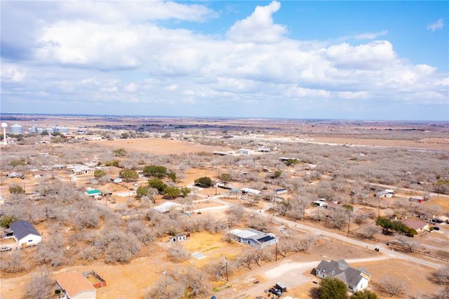 259 N County Road 1043, Kingsville, TX 78363