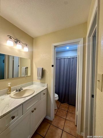 11311 Sir Winston St Apt 105, San Antonio, TX 78216