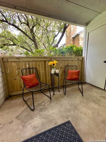 11311 Sir Winston St Apt 105, San Antonio, TX 78216