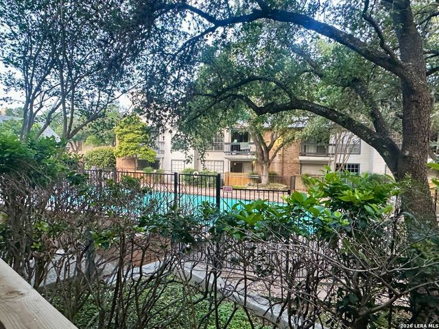 11311 Sir Winston St Apt 105, San Antonio, TX 78216