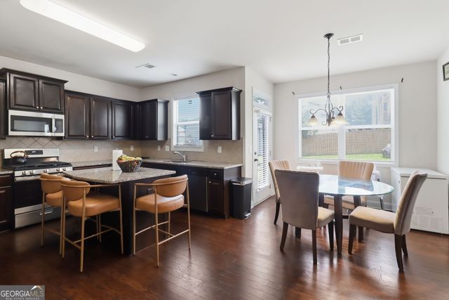 2574 Saint Paul Drive SW, Atlanta, GA 30331