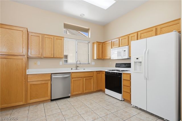 2261 Hot Oak Ridge Street, Las Vegas, NV 89134