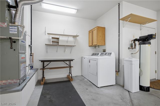 2261 Hot Oak Ridge Street, Las Vegas, NV 89134