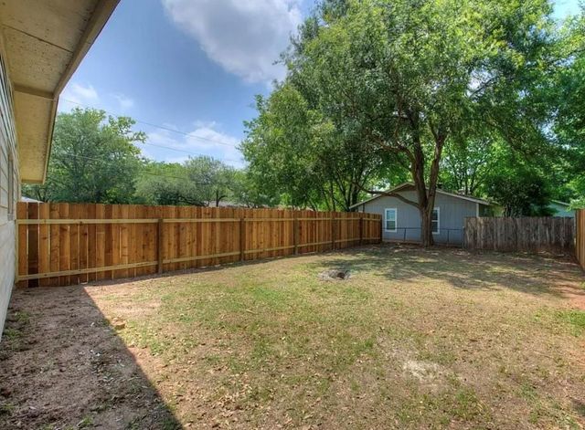 1124 Gardner RD B, Austin, TX 78721