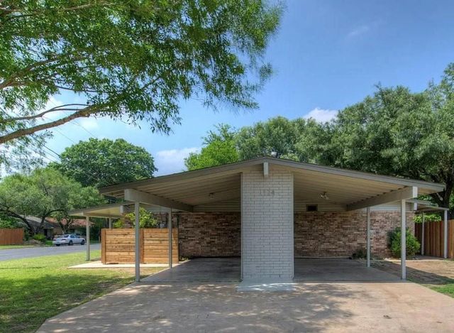 1124 Gardner RD B, Austin, TX 78721
