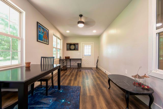 5277 E Farm Road 194, Rogersville, MO 65742