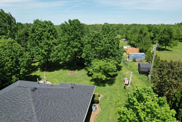 5277 E Farm Road 194, Rogersville, MO 65742
