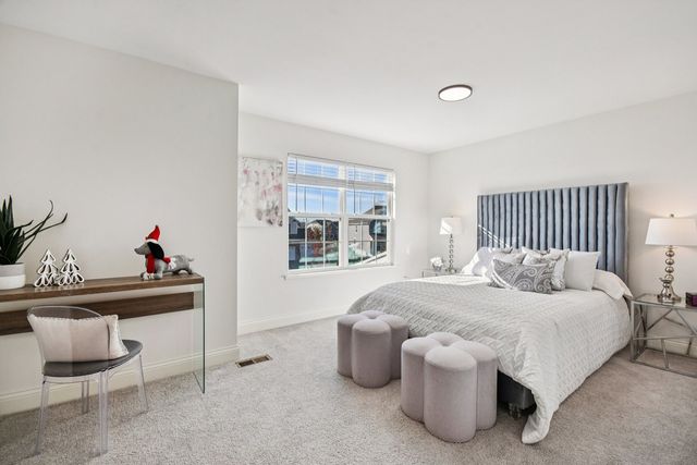 25504 W Rocky Creek Road, Plainfield, IL 60586