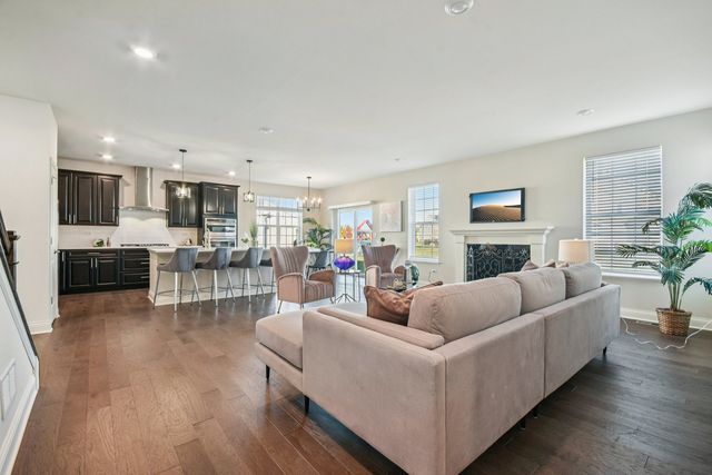 25504 W Rocky Creek Road, Plainfield, IL 60586