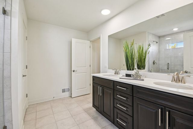 25504 W Rocky Creek Road, Plainfield, IL 60586