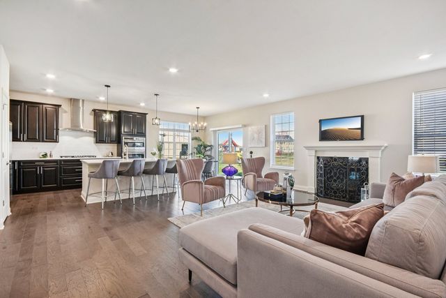 25504 W Rocky Creek Road, Plainfield, IL 60586