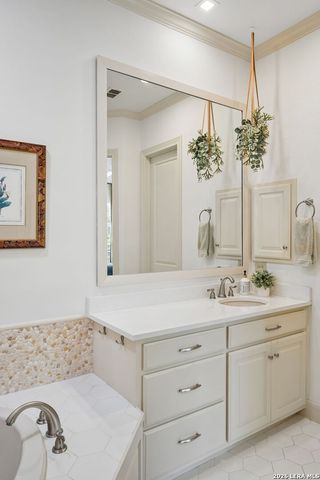 252 WELL SPGS, Boerne, TX 78006