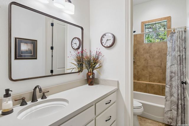 252 WELL SPGS, Boerne, TX 78006