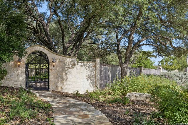 252 WELL SPGS, Boerne, TX 78006