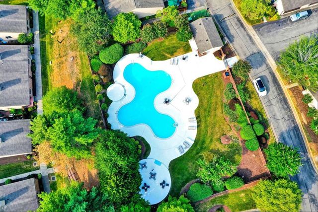407 Windward DR, Roanoke, VA 24018