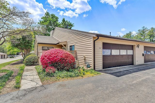 407 Windward DR, Roanoke, VA 24018
