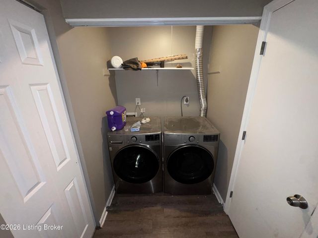 2666 Lake Rd, Radcliff, KY 40160