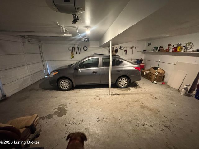 2666 Lake Rd, Radcliff, KY 40160