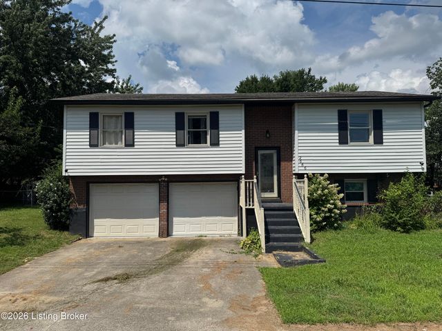 2666 Lake Rd, Radcliff, KY 40160