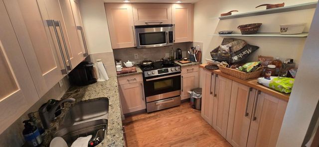 5600 N Flagler Drive 801, West Palm Beach, FL 33407