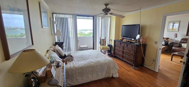 5600 N Flagler Drive 801, West Palm Beach, FL 33407