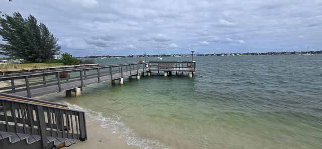 5600 N Flagler Drive 801, West Palm Beach, FL 33407