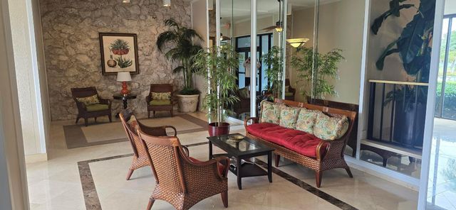 5600 N Flagler Drive 801, West Palm Beach, FL 33407