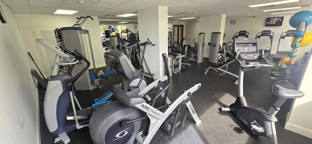 5600 N Flagler Drive 801, West Palm Beach, FL 33407