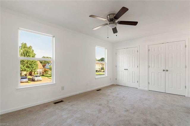 703 Oak Hurst CT, Virginia Beach, VA 23462