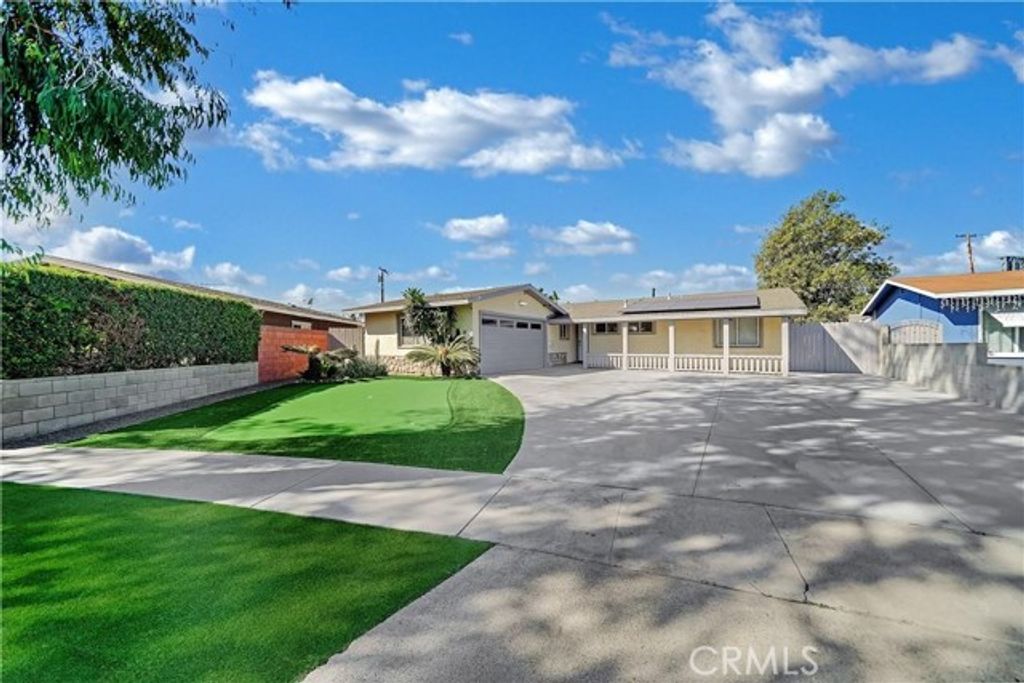 13611 Cypress Street, Garden Grove, CA 92843