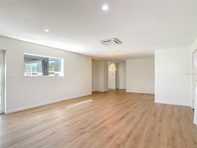 408 ZELDA BOULEVARD, Daytona Beach, FL 32118