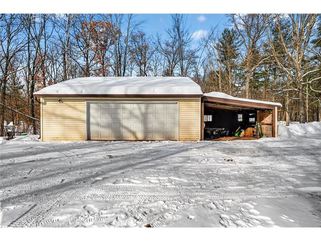 N6450 Ellsworth Lake Dr., Spooner, WI 54801