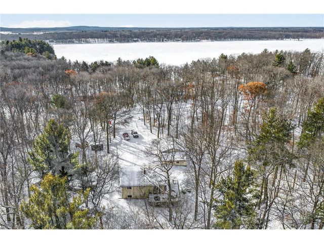 N6450 Ellsworth Lake Dr., Spooner, WI 54801