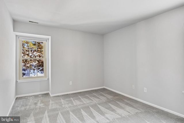 321 TAVISTOCK RD, Cherry Hill, NJ 08034