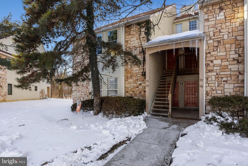 321 TAVISTOCK RD, Cherry Hill, NJ 08034