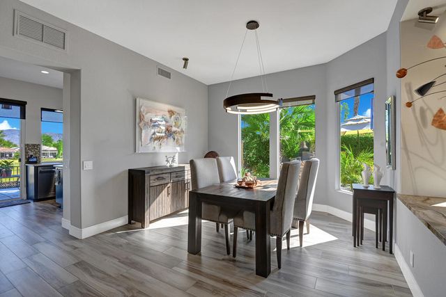 440 Desert Holly Drive, Palm Desert, CA 92211