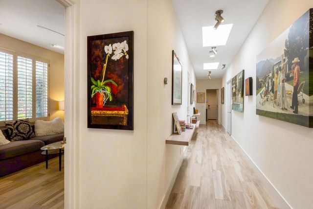 440 Desert Holly Drive, Palm Desert, CA 92211