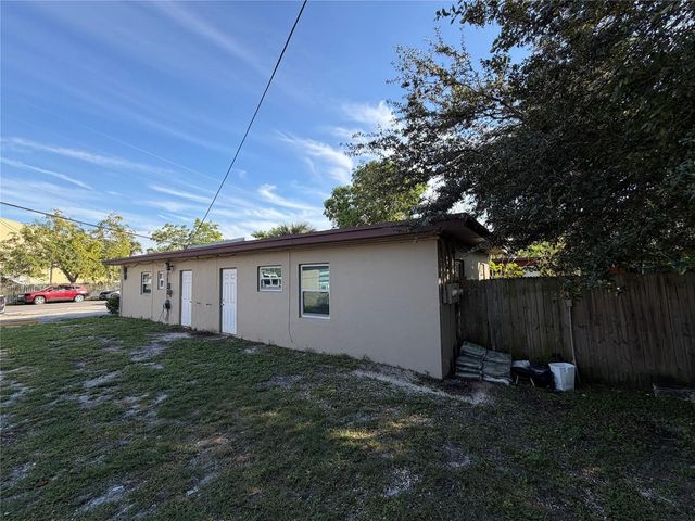 911 NW 12th Avenue 1-2, Fort Lauderdale, FL 33311