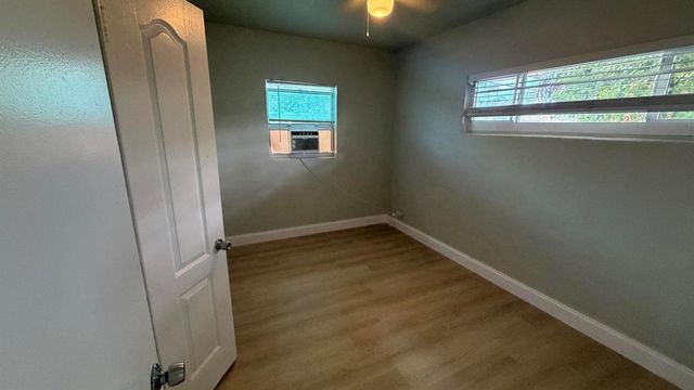 911 NW 12th Avenue 1-2, Fort Lauderdale, FL 33311