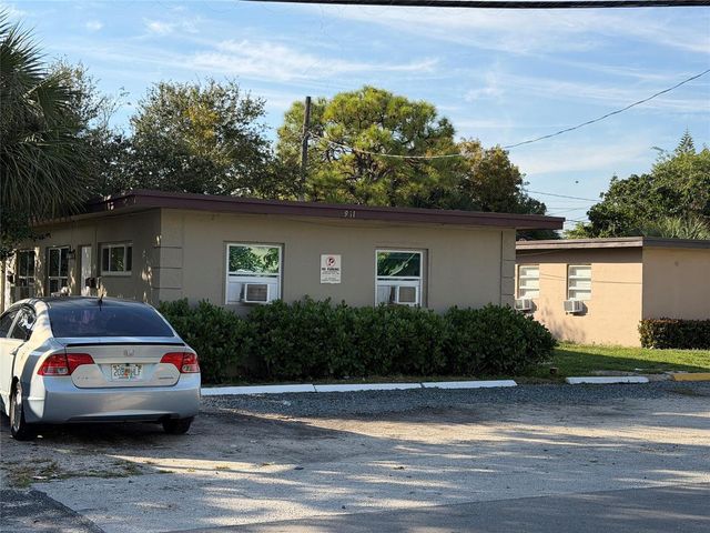 911 NW 12th Avenue 1-2, Fort Lauderdale, FL 33311