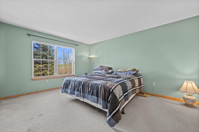 W143N9702 Amber DRIVE, Germantown, WI 53022